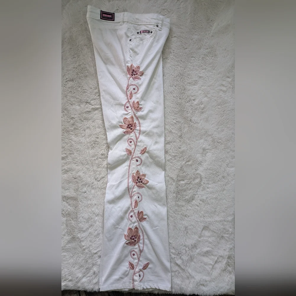Bubblegum Y2K Embroidered Flare Leg Jeans - Picture 5 of 16